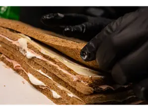 Crudo Nero de SICILIANA PANINI - CAFFE-DOLCI
