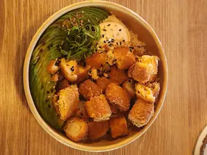 ENSALADA MIXTA de SUSHI FLOWER QUEBRADA
