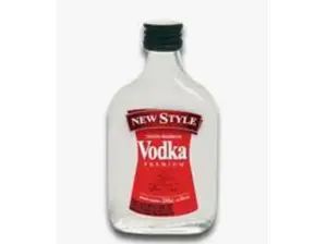 Petaca de vodka de Tienda Angelino