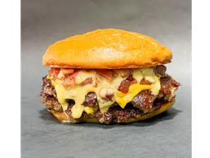 GOLDEN de Tino´s smash burgers