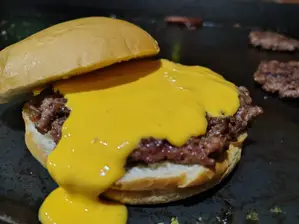 Burger Simple Cheddar de TODO BURGER