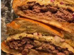 El Balde (cheese) de Toto Burgers