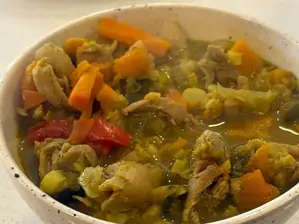 Wok de verduras con pollo al curry de ViandArt