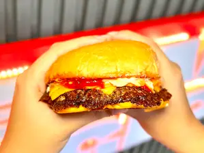 NOT BURGUER SOLO QUESO de Weekend Burguer's