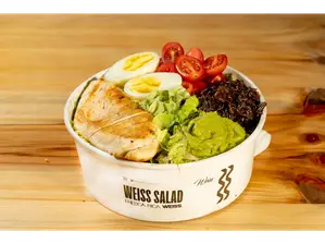 GUACAMOLE SALAD de Weiss Burger Neuquén