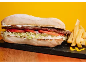 Lomito Clásico de Wonder Hamburguesería - Residencial Vélez Sarfield
